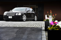 ベントレー・フライングスパーV8（4WD/8AT）【試乗記】の画像