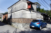 【スペック】マツダ・デミオ 13-SKYACTIV：全長×全幅×全高＝3900×1695×1475mm／ホイールベース＝2490mm／車重＝1010kg／駆動方式＝FF／1.3リッター直4DOHC16バルブ（84ps/5400rpm、11.4kgm/4000rpm）／価格＝140万円（テスト車＝150万円／SKYACTIVパッケージ1＝5万円、SKYACTIVパッケージ2＝5万円）