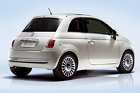 なかなか踏ん張り感のあるリアビュー。