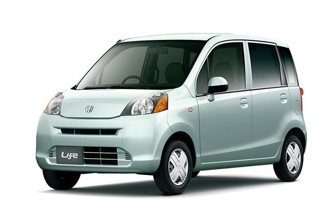 「ライフG コンフォートセレクト」。写真は新色のシフォングリーンメタリック。