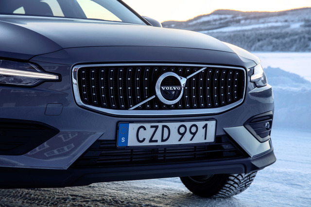 ボルボV60クロスカントリーT5 AWD（4WD/8AT）【海外試乗記】 アンタ