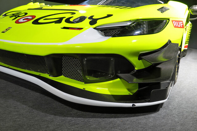 フェラーリが新型レーシングカー「296GT3」を日本初公開 【ニュース
