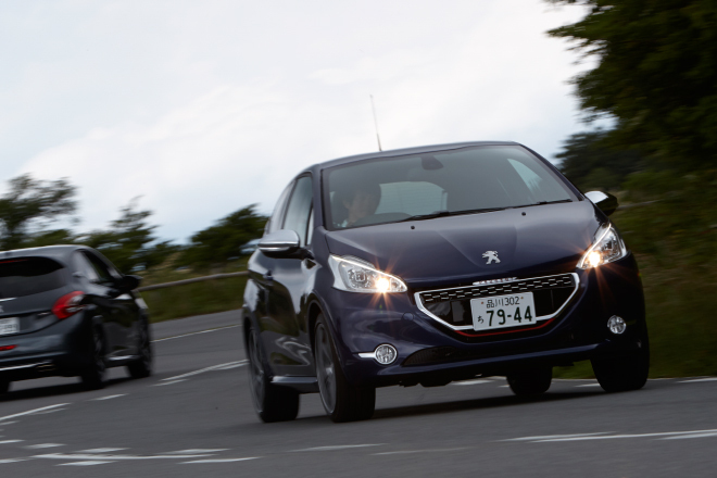 プジョー208GTi（FF/6MT）／208XY（FF/6MT）【試乗記】