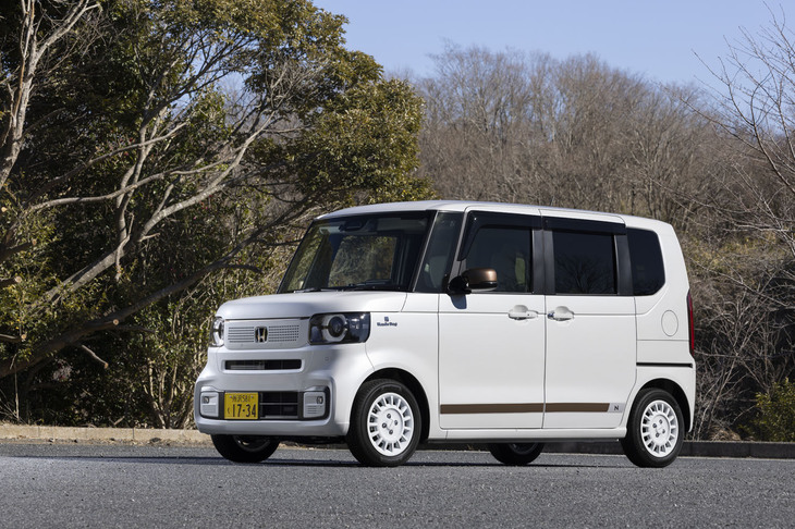 ホンダN-BOXモダンカジュアルスタイル