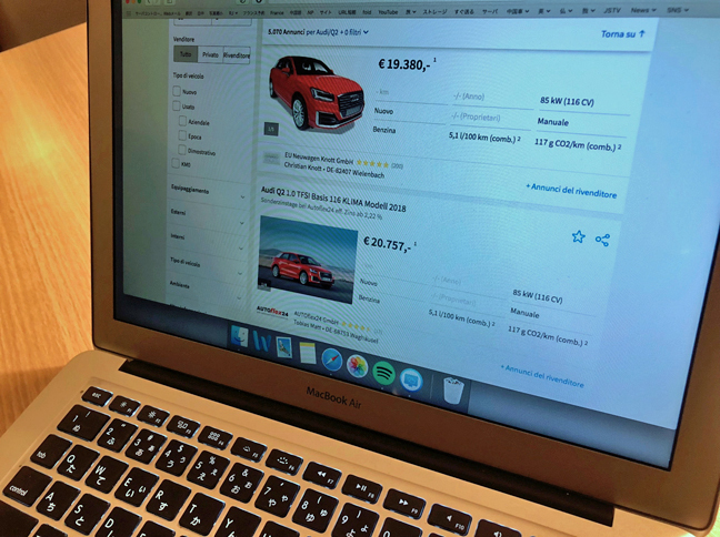 並行輸入の新古車も多く含まれている中古車検索サイトで、仕様別の人気が手に取るようにわかる。