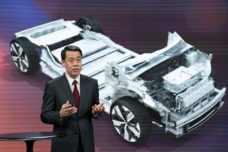 日産自動車の内田 誠社長兼CEO。基幹となるプラットフォームに次世代電池の開発と、3社アライアンスのEV戦略では、日産が大きな役割を担うこととなる。