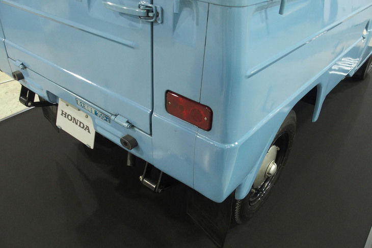 ホンダT360／本田技研工業