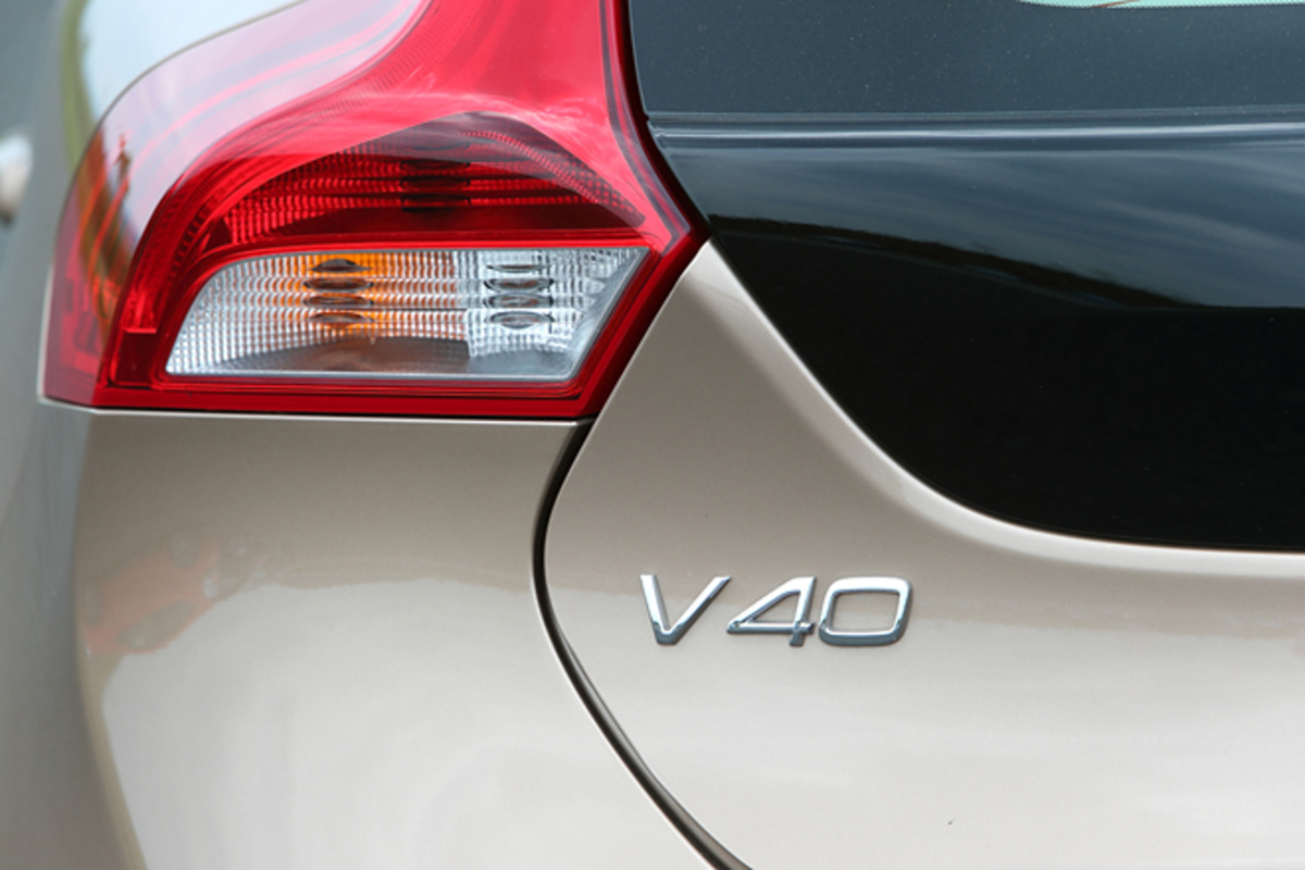 希少 大人気 新品 未使用 ボルボ V40 V40クロスカントリー用 ボディカバー 屋外用 レビューで送料無料 Snkpetro Com