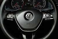 安全性と利便性を高めた特別仕様車「フォルクスワーゲン・ポロTSIコンフォートライン リミテッド」発売の画像