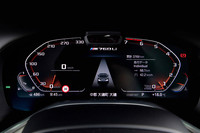 BMW M760Li xDrive（後編）の画像