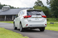 三菱アウトランダーPHEV Sエディション／Gプレミアムパッケージ【試乗記】の画像