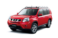 日産エクストレイルにディーゼルATモデル追加