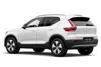 「ボルボXC40」に300台限定の特別仕様車「プラスB3セレクション」登場の画像
