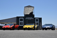 「BEYOND THE CONCRETE」と銘打たれた国際試乗会は、米カリフォルニア州のサーキット「チャックワラ・レースウェイ」およびその周辺の一般道で行われた。