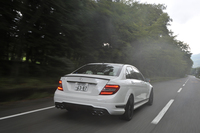 お好みとあらば、「エディション507」の専用オプションとして「AMGトラックパッケージ」を選択できる。専用のサスペンションやLSDなどがセットになる。