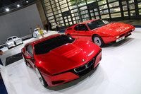 
	「BMW M1オマージュ」と「BMW M1」
	