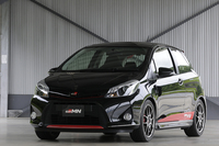 2013年の東京オートサロンでコンセプトカーが発表された「GRMNヴィッツ ターボ」。発売されれば、「iQ GRMN スーパーチャージャー」に次ぐ2番目のGRMNモデルとなる。