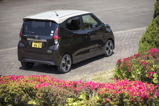 日産デイズハイウェイスター デイズ（日産）ハイウェイスター X（2020年8月）｜カタログから