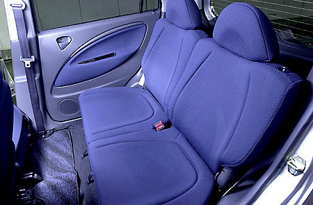 ダイハツMAX R（4AT）【ブリーフテスト】 ダイハツMAX R（2WD/4AT