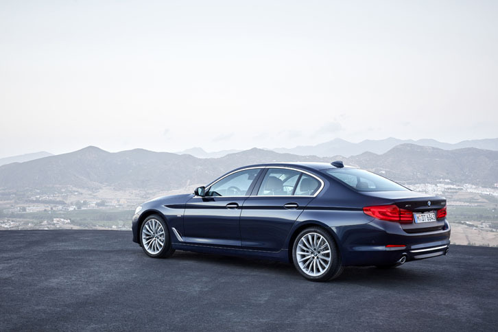 BMW 5シリーズ セダン ラグジュアリーライン（エクステリア）