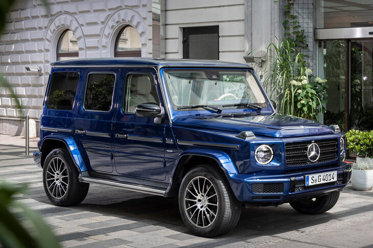メルセデス・ベンツの商品戦略において、いつの時代も微妙に“治外法権”的な扱いを受けている「Gクラス」。それはデザインの面でも変わらない。