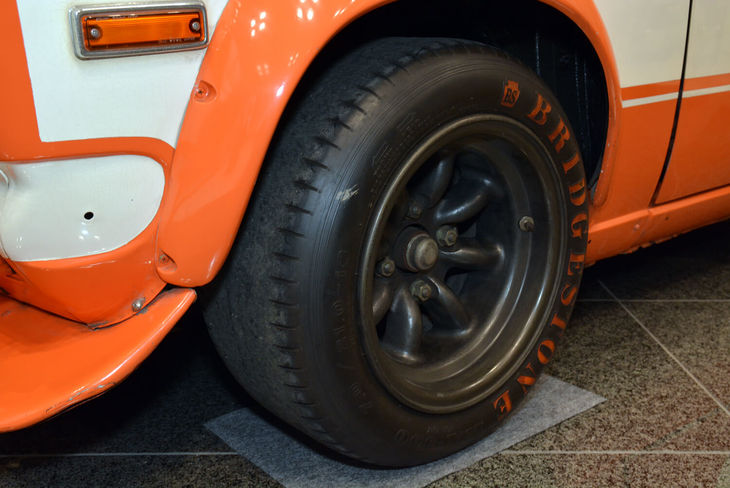 1972年式日産サニー1200クーペGX-5 特殊ツーリングカー（TS）仕様（タイヤ＆ホイール）