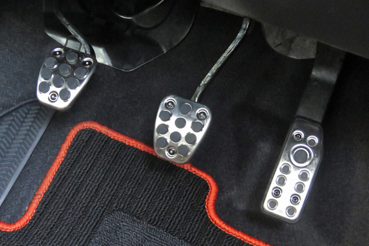 ホンダ・フィットRS Honda SENSING（ABCペダル）