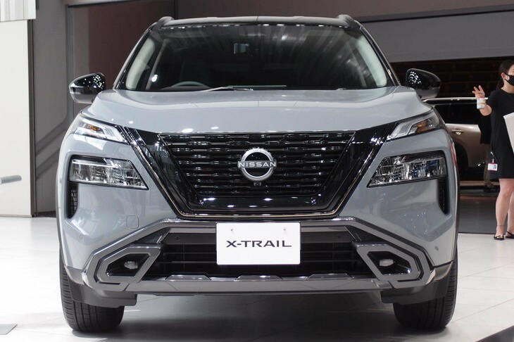 日産エクストレイルX e-4ORCE エクストリーマーX（フロントまわり）