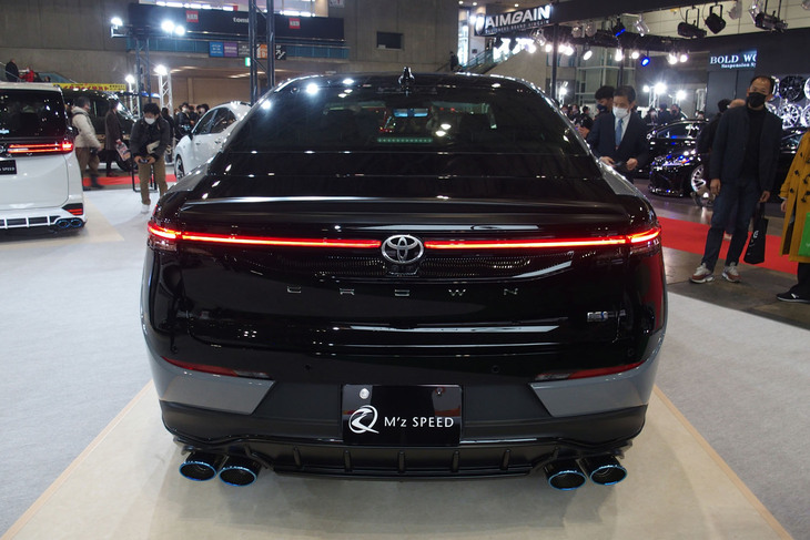 トヨタ・クラウン クロスオーバー