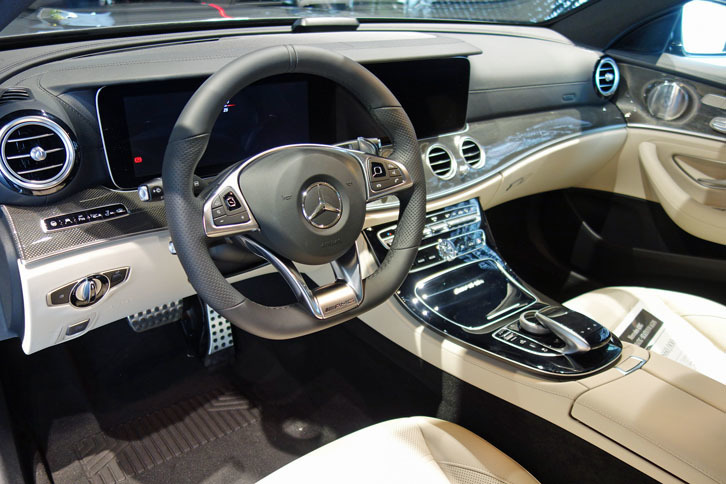 「E63 4MATIC＋ステーションワゴン」のインテリア。