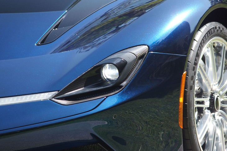 ピニンファリーナ・バティスタ チンクアンタチンクエ（ヘッドランプ）