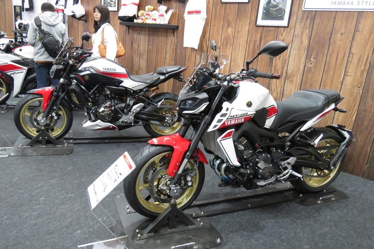 ヤマハMT-09オーセンティックスポーツ