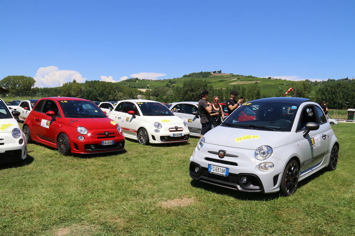 アバルトクラブ・クーネオが主催した第5回ミーティングには、160台・300人が参加した。2018年は申し込み殺到で早期に締め切ったため、次回は参加可能枠を増やす予定だとか。