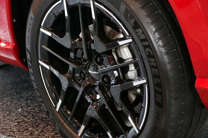 ホンダ・ヴェゼルe：HEVモデューロXコンセプト（フロントホイール）