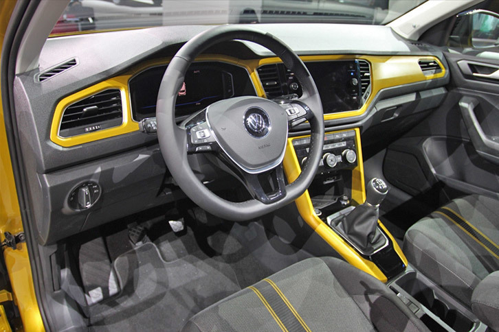 フォルクスワーゲンT-Roc Rライン（インテリア）