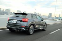 ボディーカラーは全8色。テスト車の「デイトナグレーパールエフェクト」は、「クワンタムグレー」ともども「SQ2」でしか選べない専用色となっている。