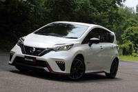 日産ノートe-POWER NISMO ニスモパーツ装着車
