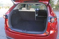 ラゲッジスペースの容量は505リッター。