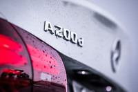 「Aクラス セダン」には1.3リッター直4ガソリンエンジンの「A180」と2リッター直4ディーゼルエンジンの「A200d」がラインナップされる。今回は車両本体価格570万円の後者に試乗した。