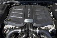 ポルシェ・カイエンS（4WD/8AT）／カイエンターボ（4WD/8AT）【海外試乗記】の画像