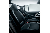 オプション装備の「本革シート」。