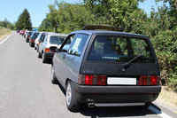 「アウトビアンキA112」など他のアウトビアンキ車も伴って、約30km離れた山間の村までミニツーリングにスタート。