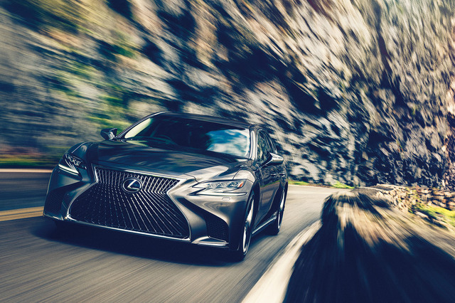 乗り心地と静粛性を改善した レクサスls 発売 ニュース Webcg