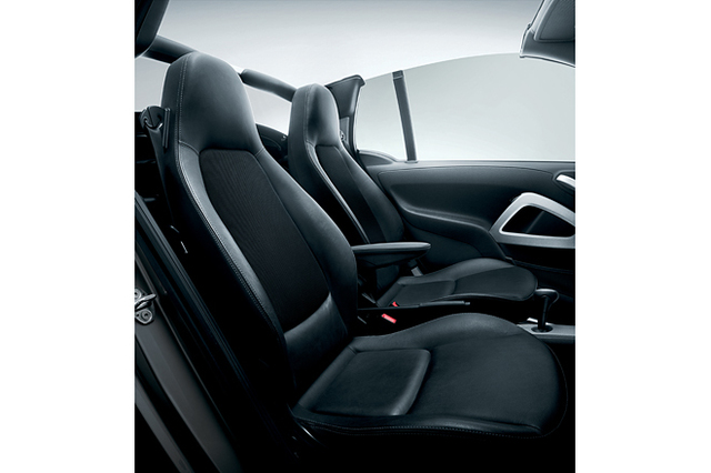 スマート スマート フォーツー　革シート 168000円❗️ スマート スマート フォーツー 革シート 168000円❗️ - メルカリ