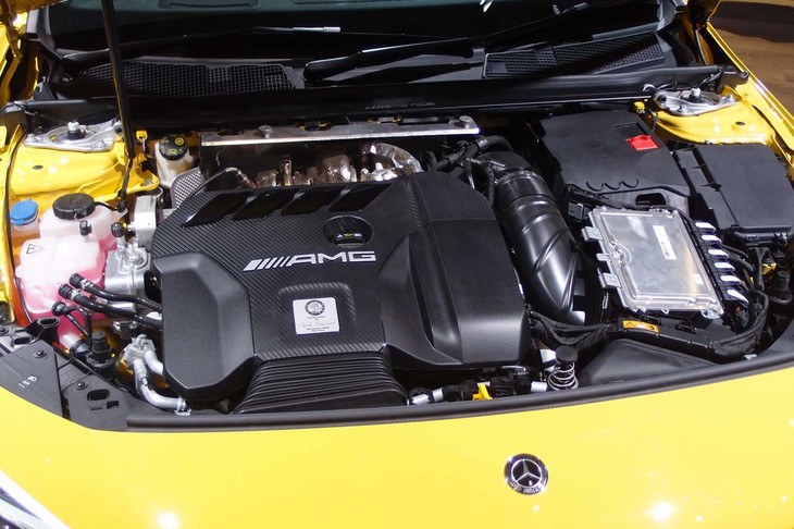 メルセデスAMG A45 S 4MATIC＋（エンジン）