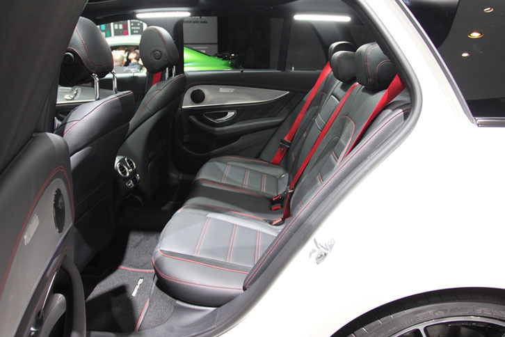 メルセデスAMG E43 4MATICエステート（インテリア）