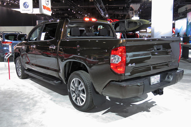 トヨタ・タンドラ プラチナム