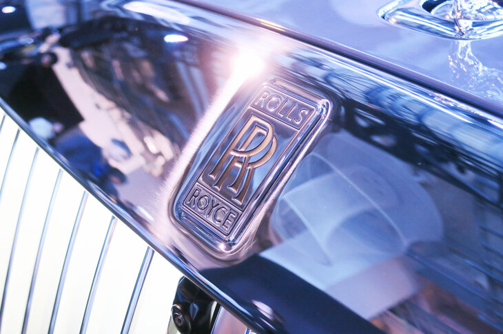 ロールス・ロイス・スペクター プロフェシー（フロントエンブレム）