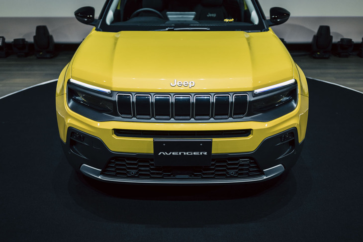 ジープ・アベンジャー ローンチエディション（フロントフェイス）