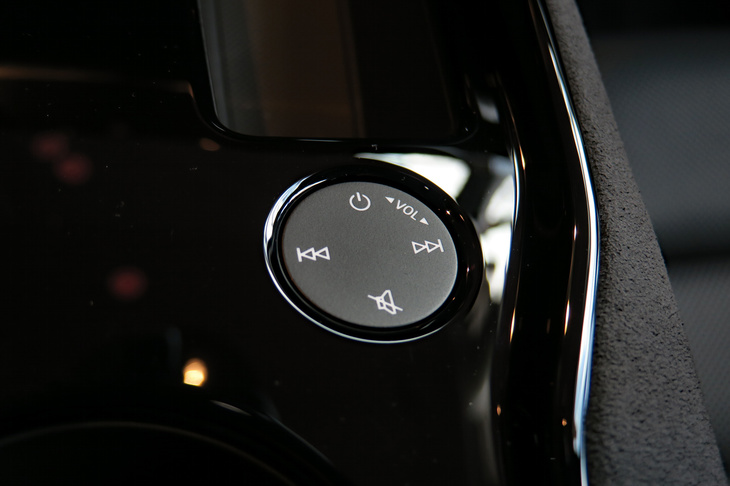 アウディRS e-tron GT（センターコンソール）